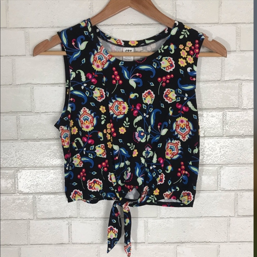 NWOT Joy Lab floral crop tank